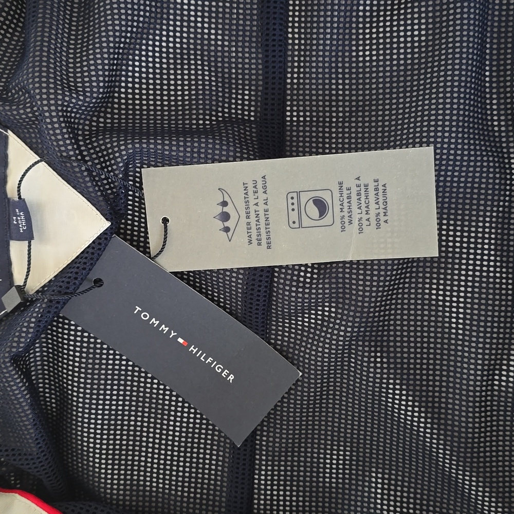 Tommy Hilfiger Hooded Water Resistant Jacket Size M Medium Light Gray - Picture 8 of 9